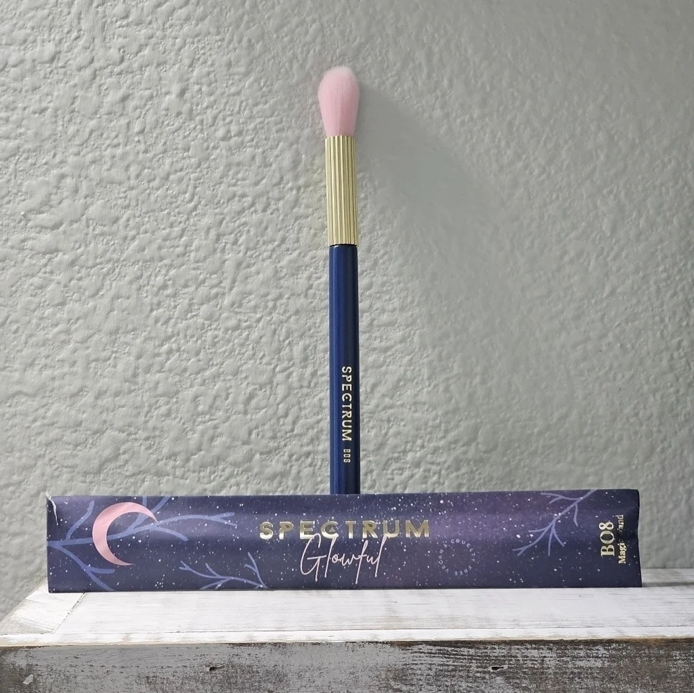 🟠 4 for $25 🟠 SPECTRUM COLLECTIONS MAGIC WAND HIGHLIGHTER BRUSH